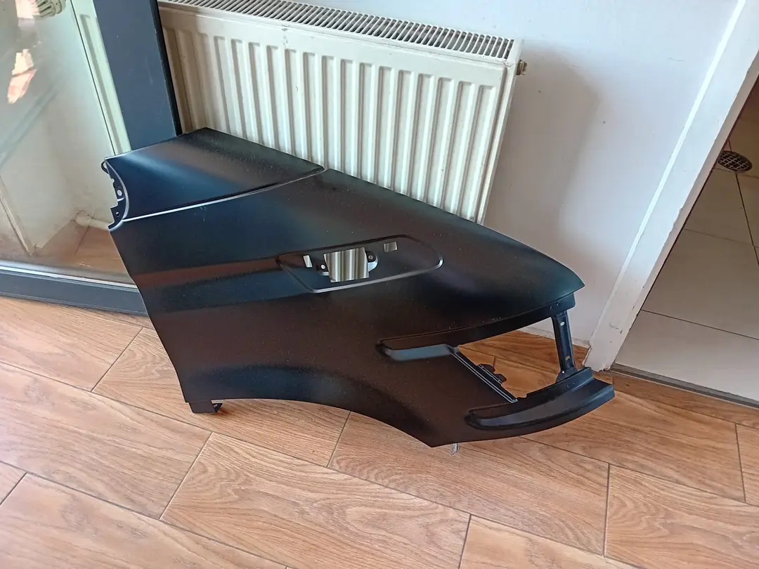 Aripa dreapta iveco 1999 2006