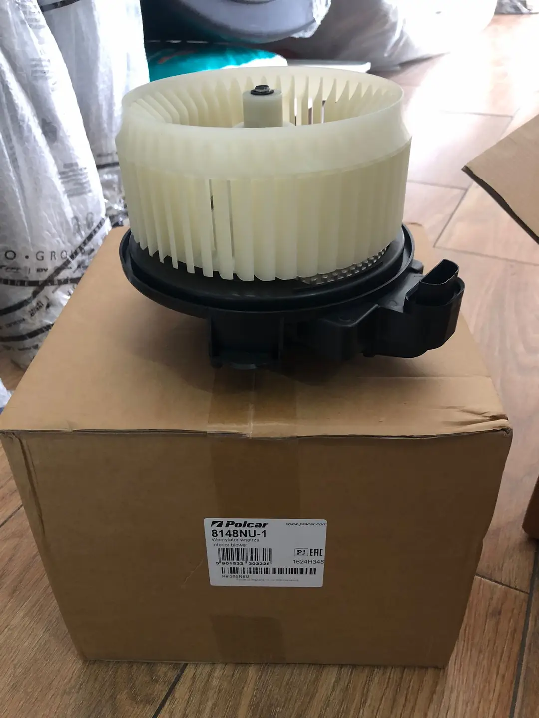 Ventilator habitaclu Toyota prius 8710302150