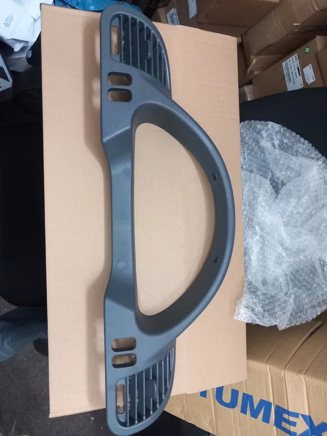 Grila aerisire mercedes sprinter parte stanga sofer